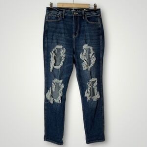 Hollister ultra high rise mom jeans with vintage stretch
